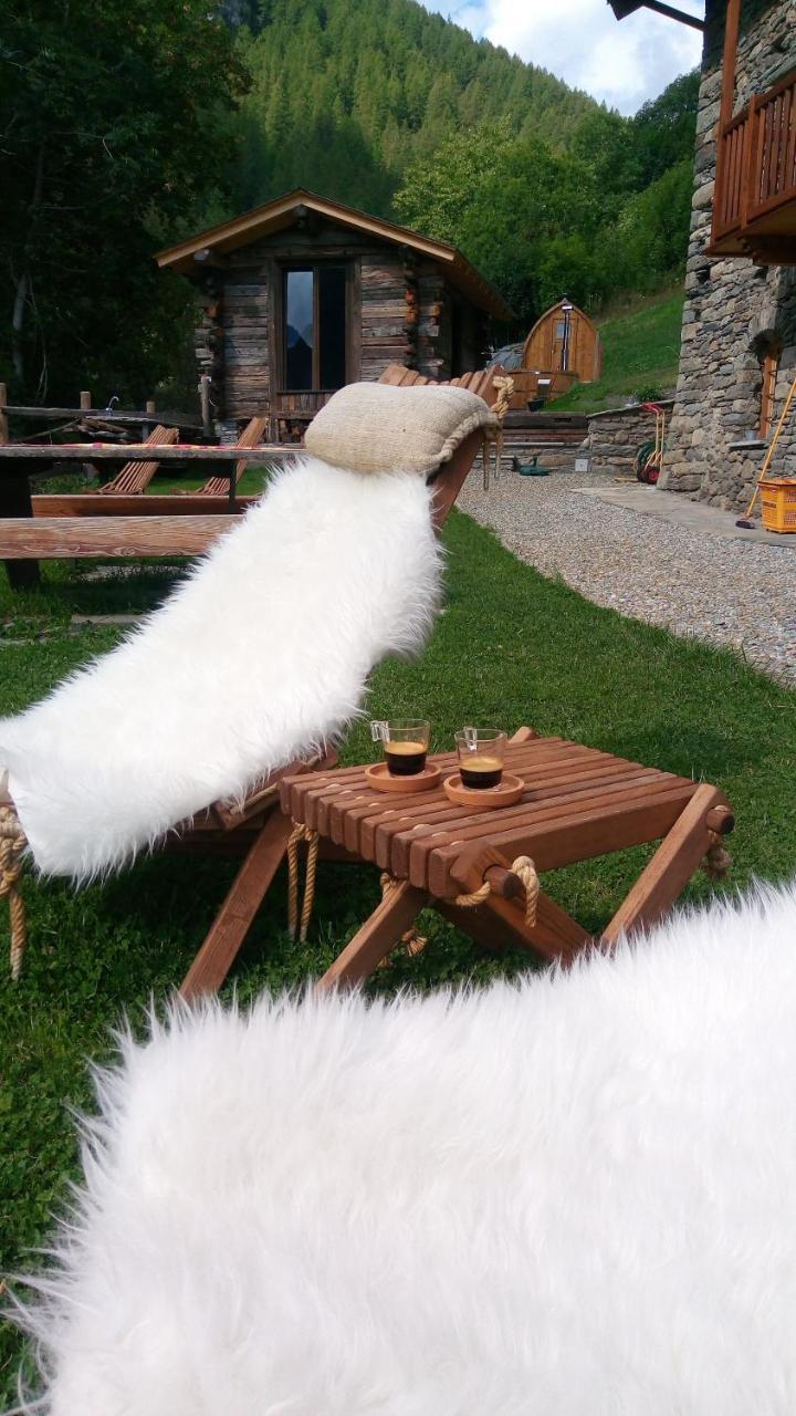 Bed and Breakfast Nuit a Pleiney Saint-Rhemy-En-Bosses Exterior foto
